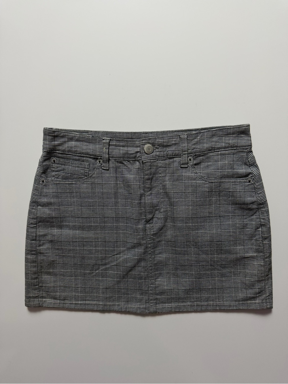 American Eagle Plaid Hi-Rise Mini Skirt, Size 6 REG